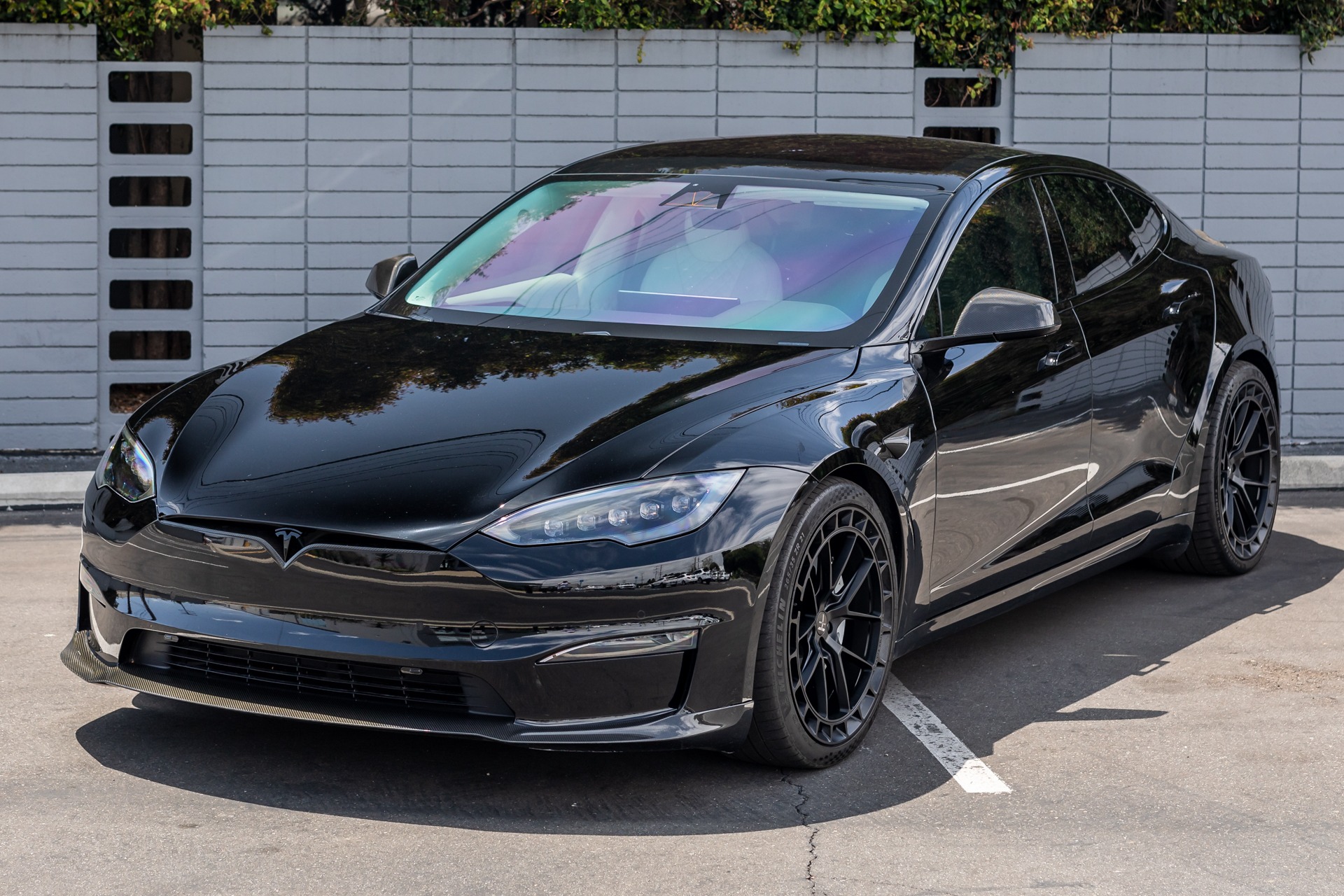 2023 Tesla Model S Plaid